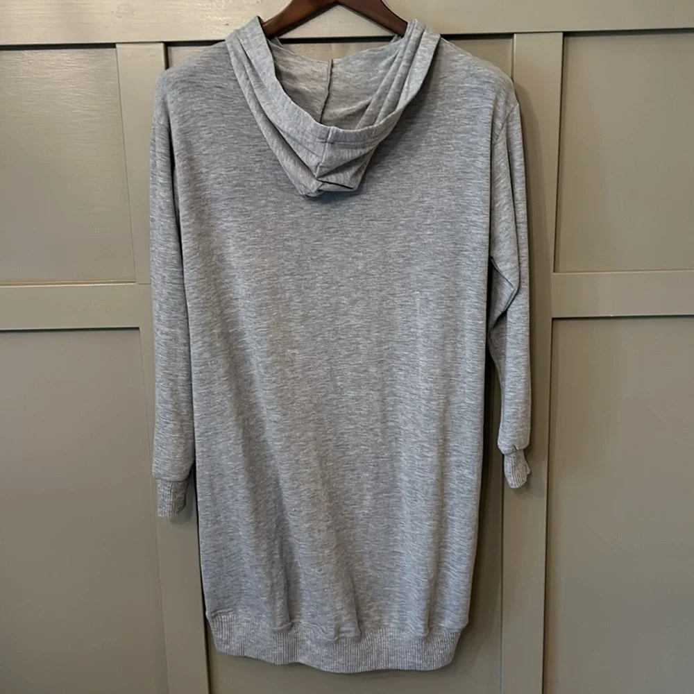 Disney Nightmare Before Christmas Hooded Sleepshirt Sally Graphic Gray Size XS - Picture 6 of 8